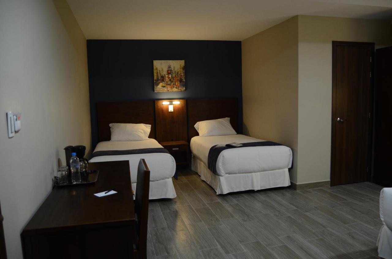 Hotel San Agustin Plaza Latacunga Luaran gambar