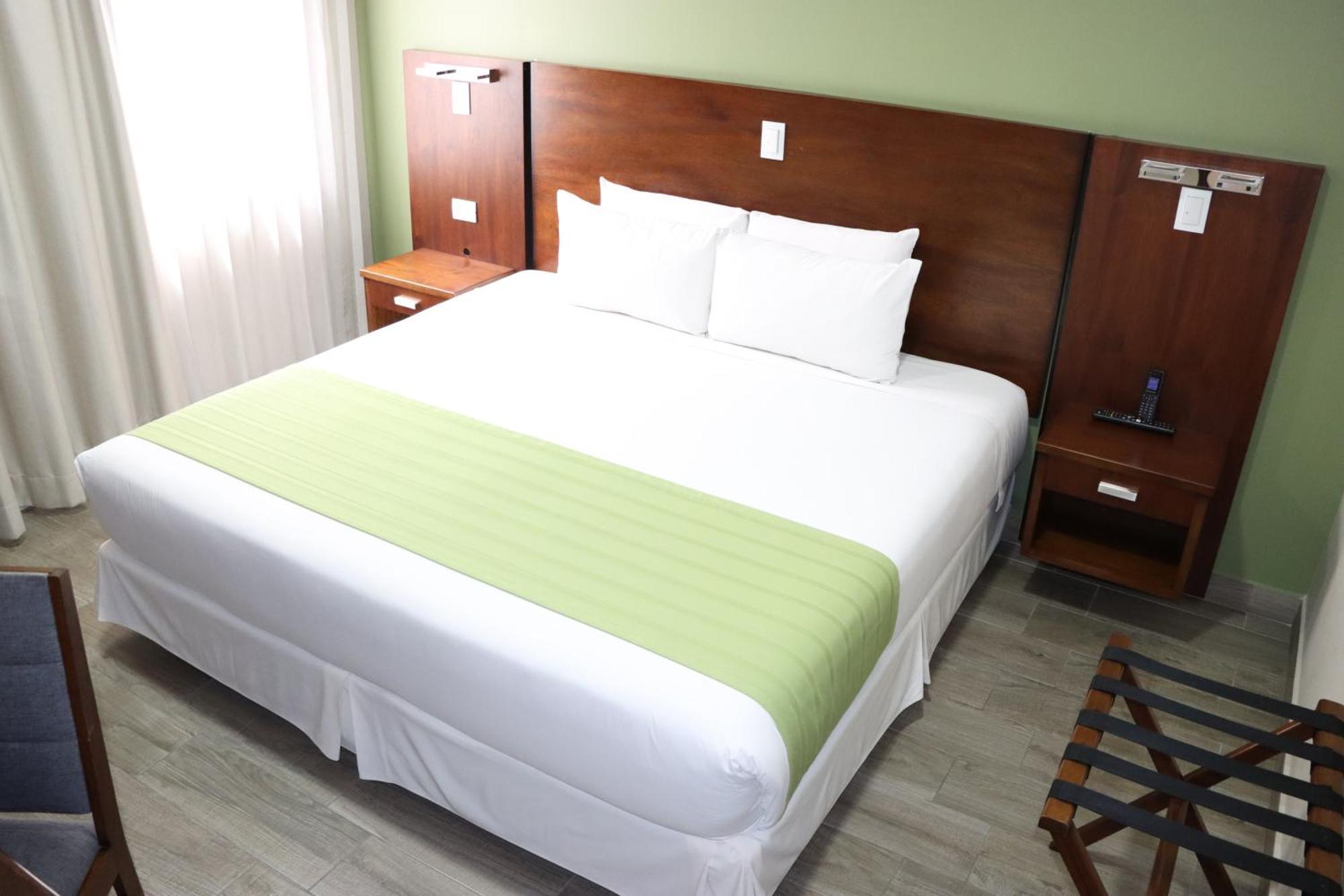 Hotel San Agustin Plaza Latacunga Luaran gambar