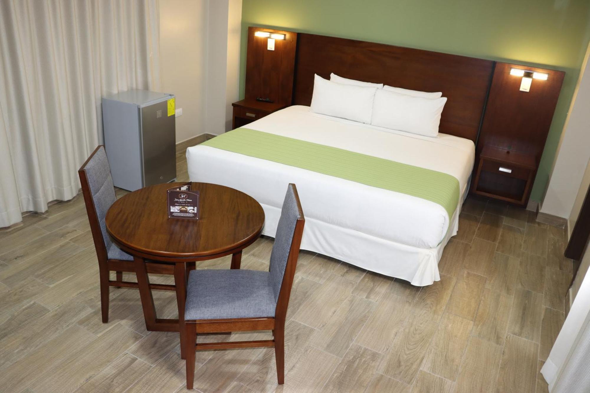 Hotel San Agustin Plaza Latacunga Luaran gambar