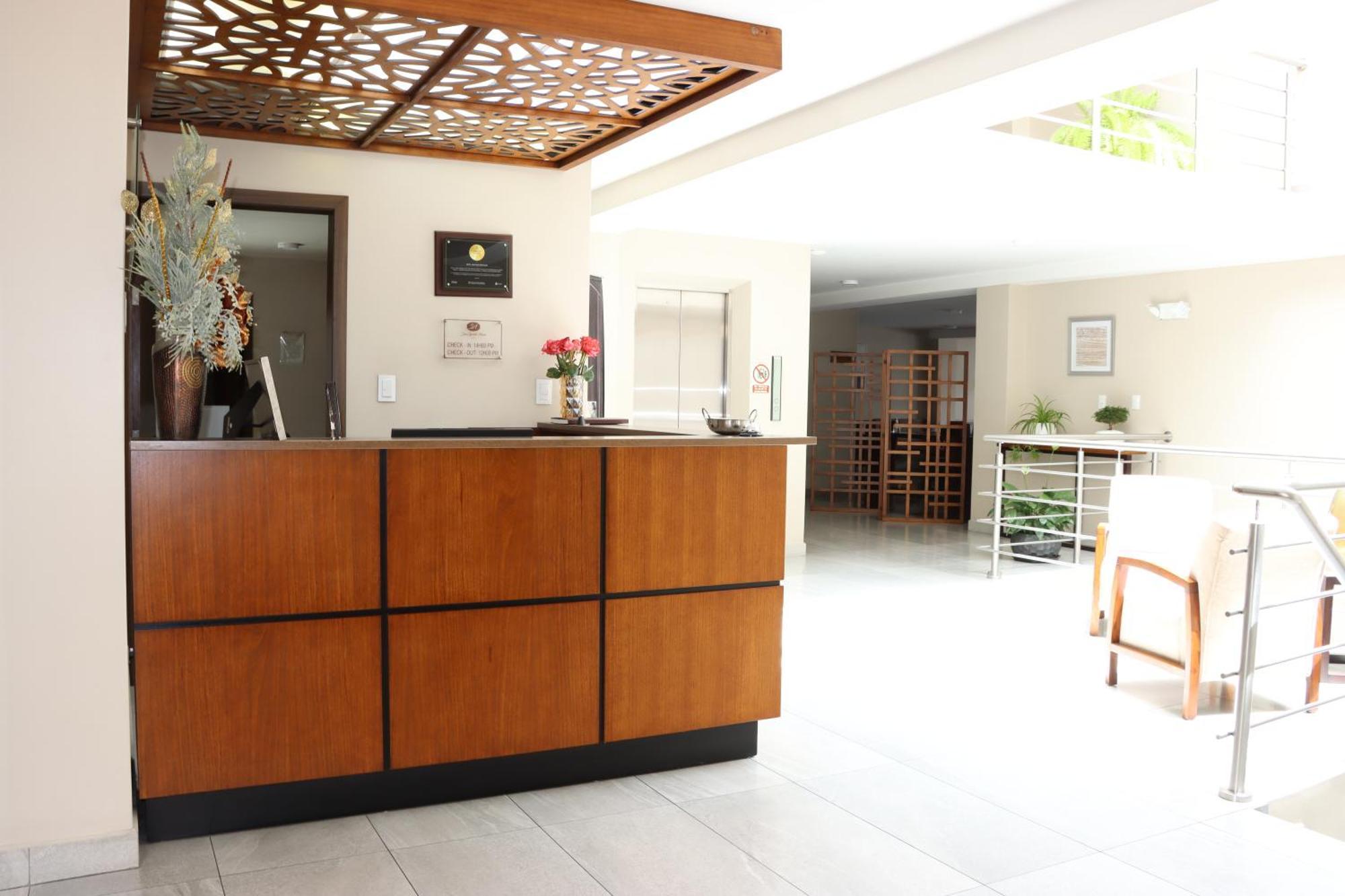 Hotel San Agustin Plaza Latacunga Luaran gambar